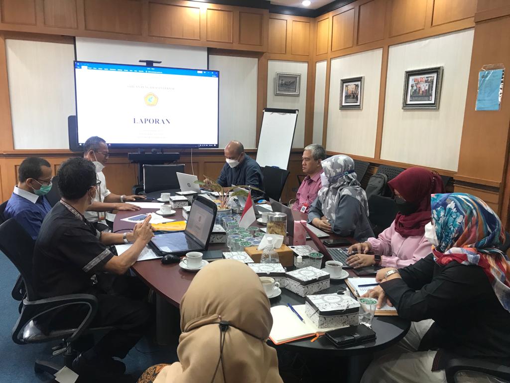 Pendampingan Review Laporan Keuangan PNP T.A. 2021 oleh Tim Inspektorat Kementerian Pendidikan Kebudayaan Riset dan Teknologi